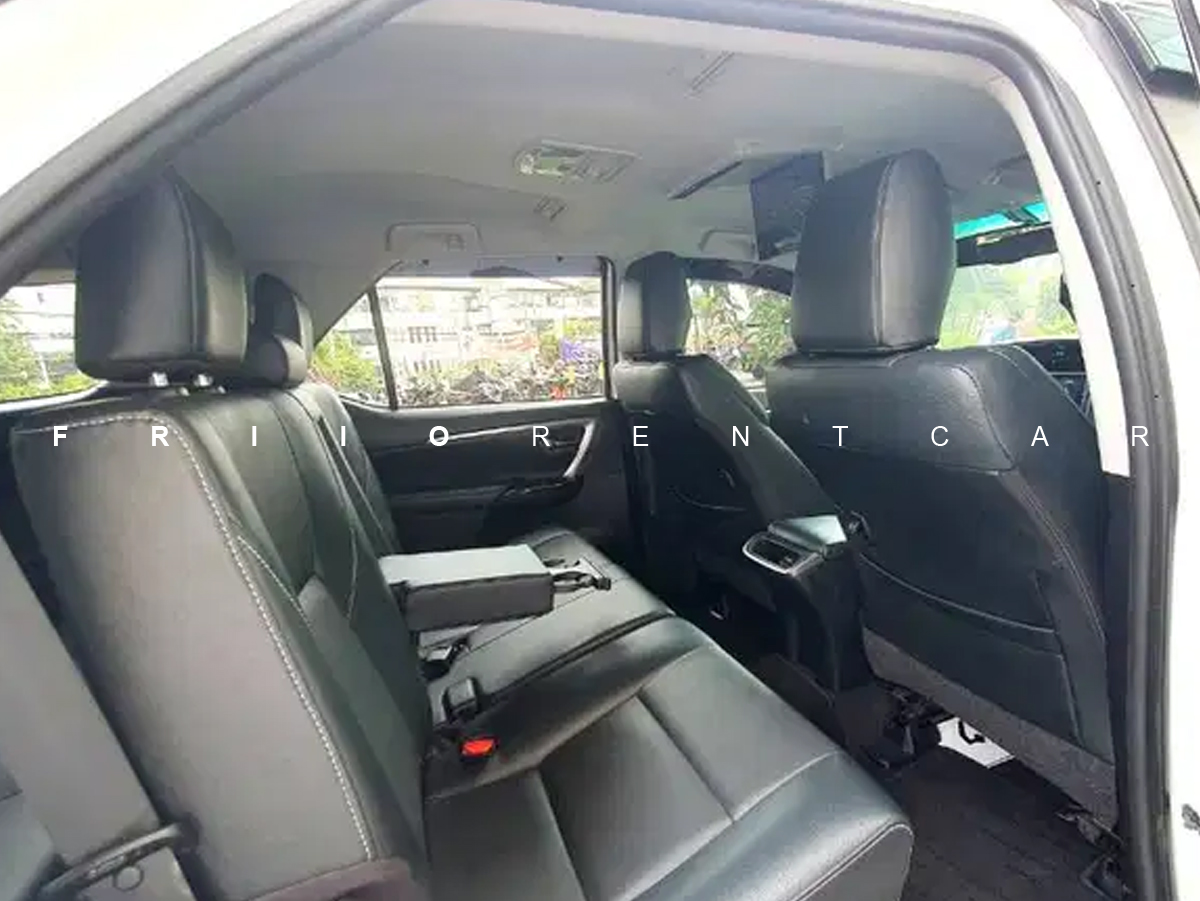 Harga Sewa Toyota Fortuner - Image 5