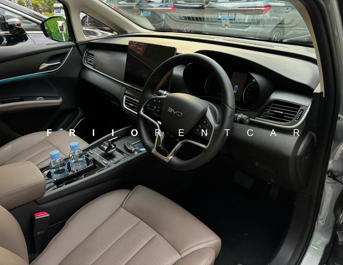 Harga Sewa Electric Vehicle BYD M6 - Image 4