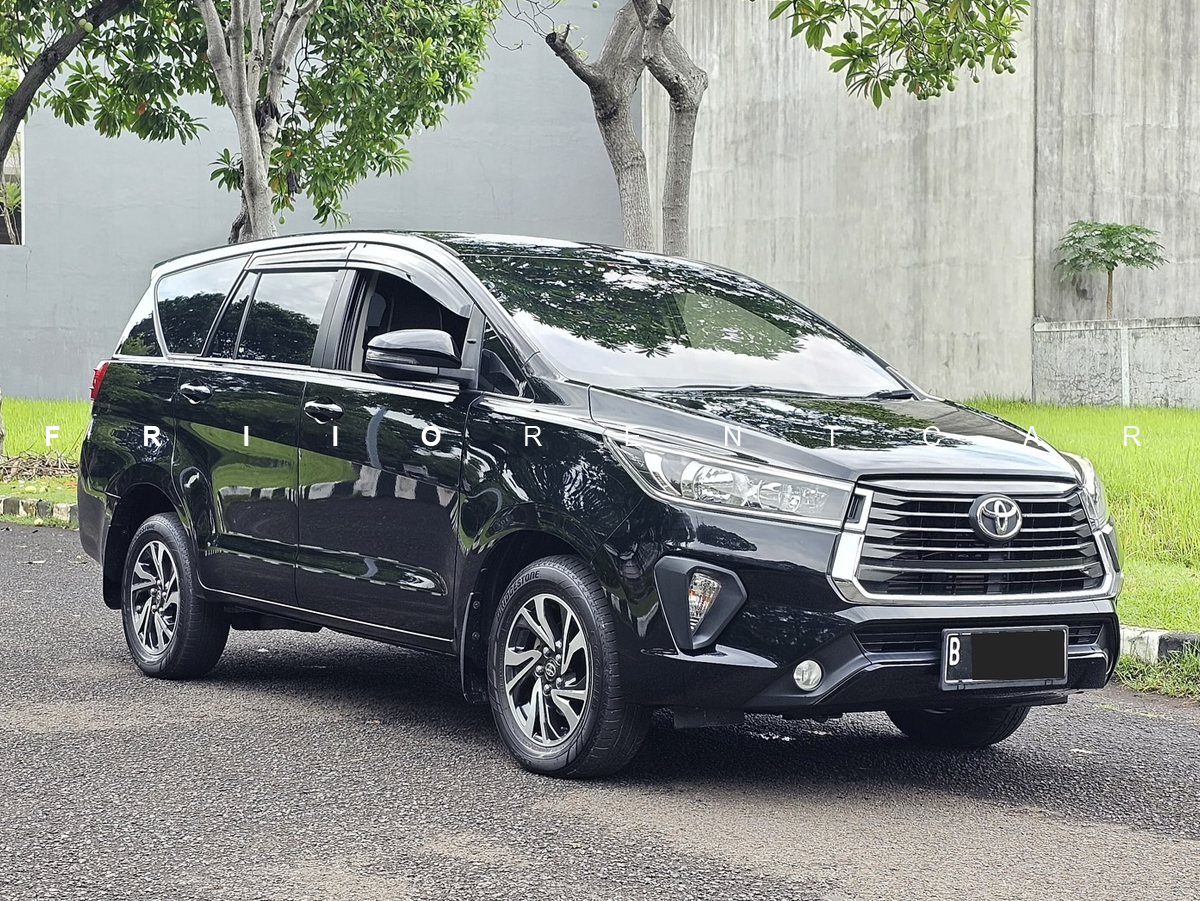 Harga Sewa Toyota Innova Reborn