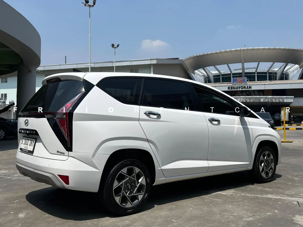 Harga Sewa Hyundai Stargazer - Image 1