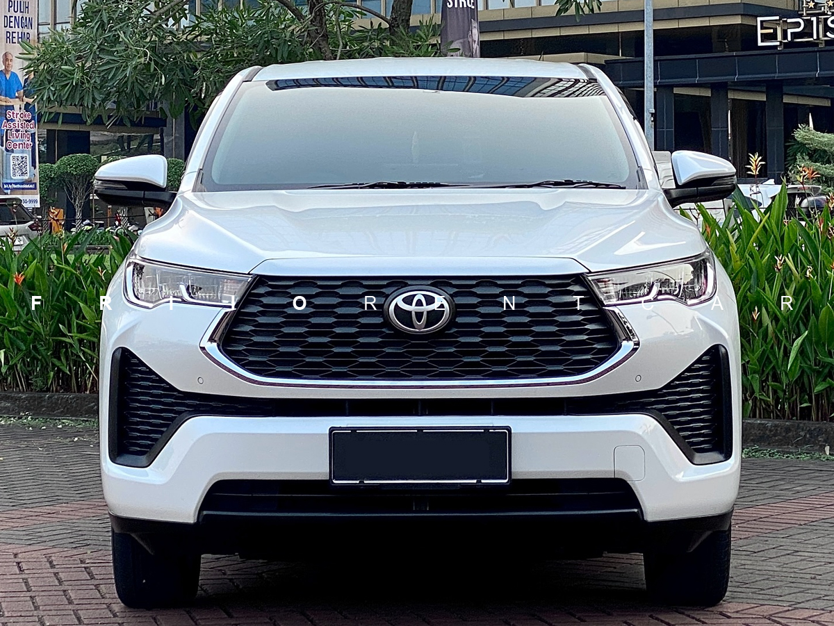 Harga Sewa Toyota Innova Zenix